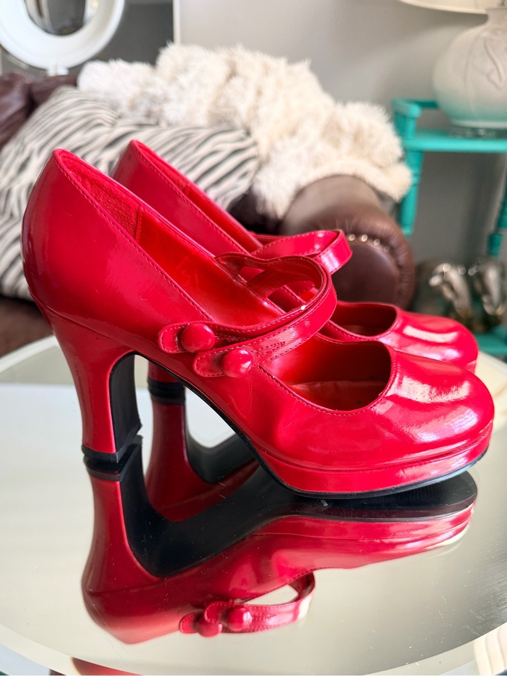 Hot Topic Women’s Red Patent Mary Jane Heels with Double Strap
